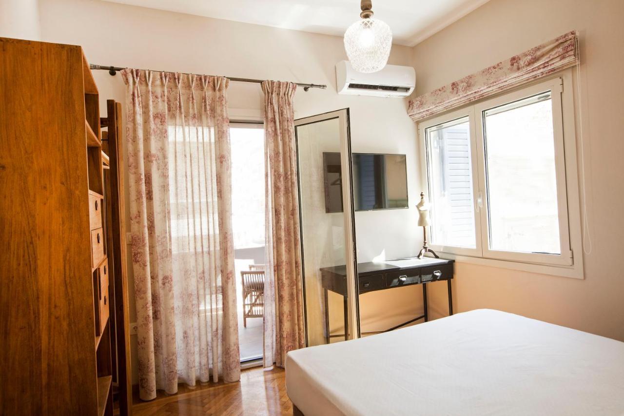 Bentzi Boutique Apartment 4 Athene Buitenkant foto