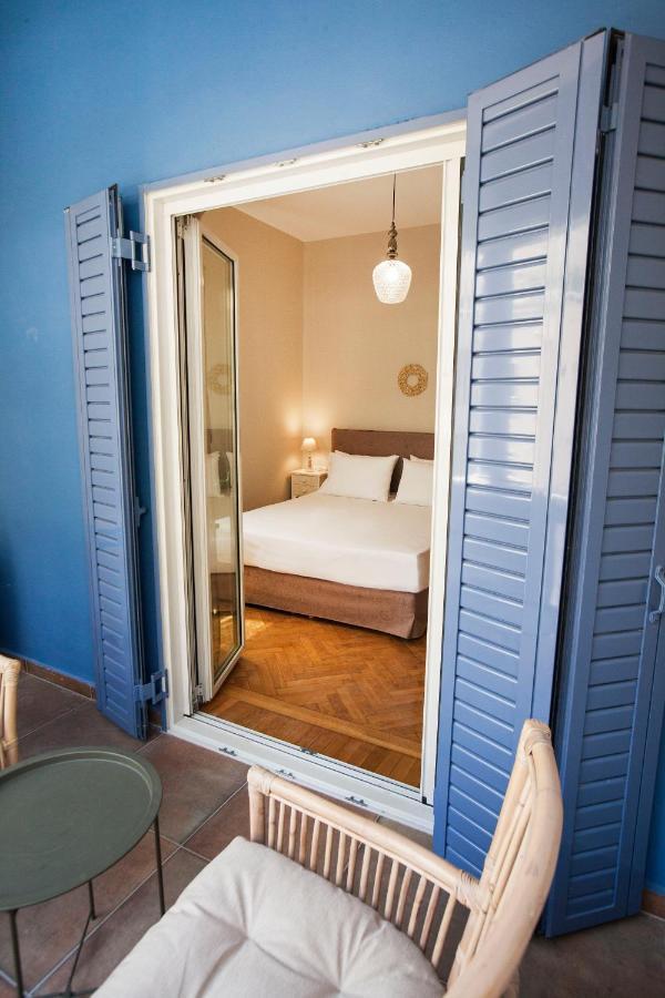 Bentzi Boutique Apartment 4 Athene Buitenkant foto