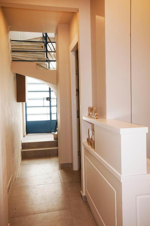 Bentzi Boutique Apartment 4 Athene Buitenkant foto